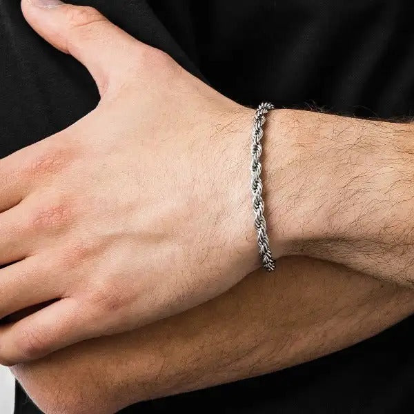 The Rope Bracelet